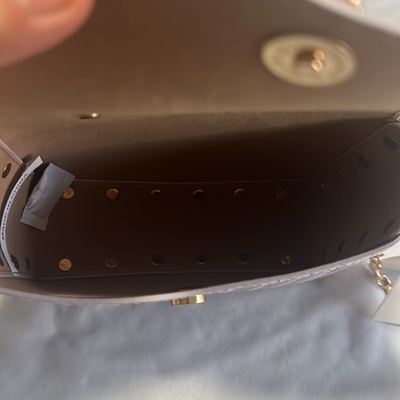 💜NEW💜 Vegan EST. 2005 Cross Body Purse - Picture 7 of 10